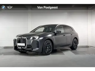 BMW iX xDrive60 | M-Sport Pro | Innovation Pack | Comfort Pack | Driving Assistant Professional | Pa