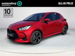 Toyota Yaris 1.5 Hybrid 115 Dynamic | Emotional red parelmoer | Nieuw uit voorraad leverbaar |