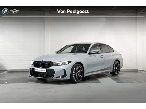 BMW 3 Serie Sedan 318i | M-Sport Pro | Comfort Pack | Harman/Kardon | Comfort Access