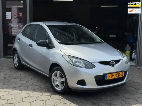 Mazda 2 1.3 S - NW APK - NAVI / CarPlay - Lm Velgen -