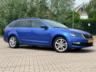 Skoda Octavia Combi 1.5 TSI Greentech Sport Business Automaat