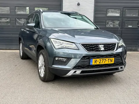 Seat Ateca 1.4 EcoTSI Xcellence, Trekhaak, Stoelverwarming
