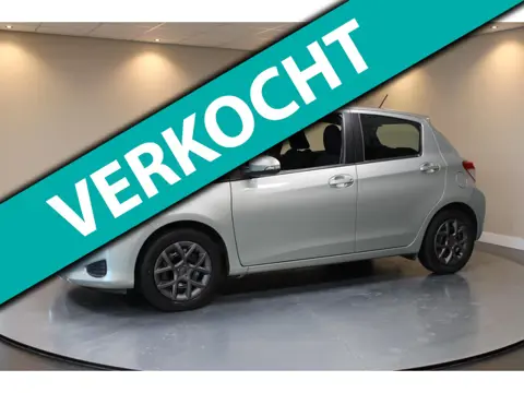 Toyota Yaris 1.3 VVT-i Aspiration *1ste Eigenaar/Dealer OH!* 24.000Km! Camera|Cruise|Airco