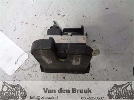 Volkswagen Polo 2009-2014 Achterklepslot