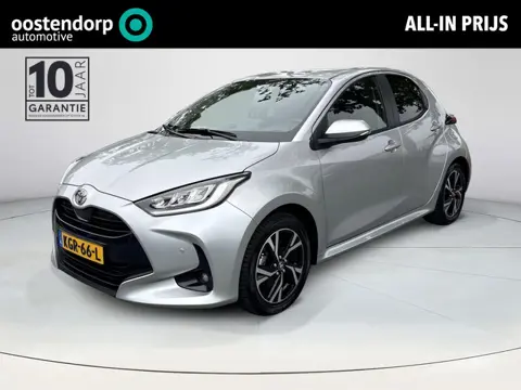 Toyota Yaris 1.5 Hybrid 115 Dynamic **STOELVERWARMING/ PARKEERSENSOREN/ STUURWIELVERWARMING**