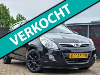 Hyundai I20 1.2i DynamicVersion*Airco*trekhaak*Nwe Apk