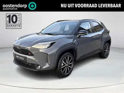 Toyota Yaris Cross 1.5 Hybrid 130 GR SPORT **NIEUWE AUTO/ PANORAMA DAK/ DIRECT LEVERBAAR**
