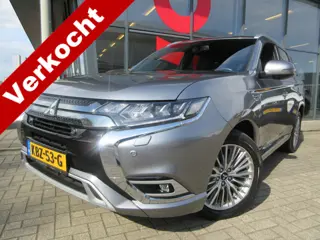 Mitsubishi Outlander 2.4 PHEV Instyle Edition 240 PK AUTOMAAT | 4WD | TREKHAAK | DEALER ONDERHOUDEN 