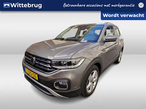 Volkswagen T-Cross 1.0 TSI Style / AUTOMAAT/ ADAPTIVE CRUISE/ PARK.SENSOREN V+A/ CAMERA/ DIGITAL DAS