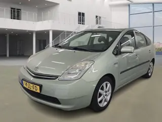 Toyota Prius 1.5 VVT-i Comfort/ AUTOMAAT/ LICHT GROEN