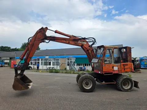 Atlas AB1302D Atlas AB1302D Graafmachine – Bouwjaar 1978 – Deutz Motor – Robuuste Klassieker PM3043