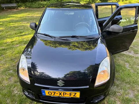 Suzuki Swift 1.3 Shogun