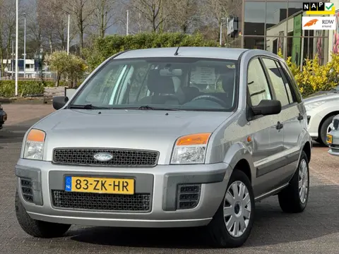 Ford Fusion 1.4-16V Cool & Sound| Airco | Elektrische ramen | 2 sleutels | Onderhoudhistorie |