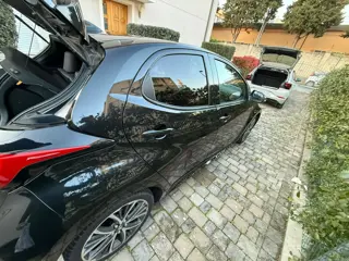 Toyota Yaris 1.5 Hybrid style 2021