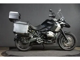 BMW R1200GS De laatste luchtgekoelde DOHC blok Triple Black