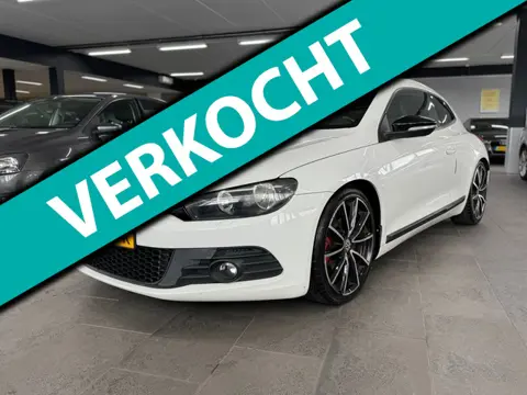 Volkswagen Scirocco 1.4 TSI panoramadak half leer airco elektrische pakket parkeersensoren lm-velgen