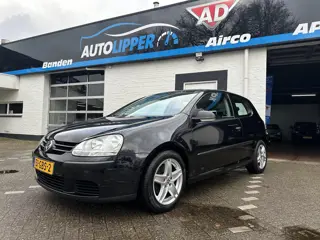 Volkswagen Golf 1.4 TSI Trendline /Nieuwe apk bij aflevering/2 dinn radio/All Season banden/Lm velge