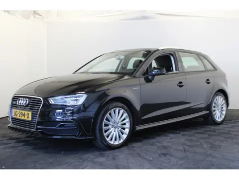 Audi A3 Sportback 1.4 e-tron PHEV Attraction Pro Line plus |Navi|
