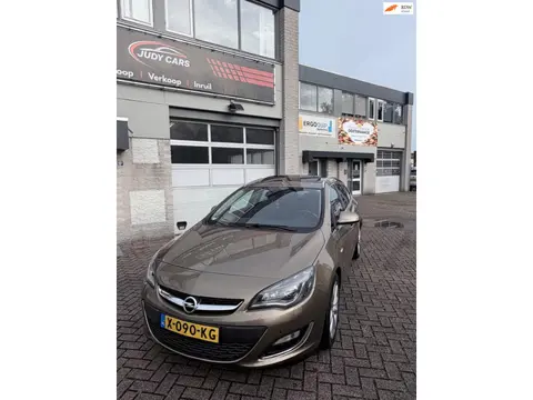 Opel Astra Sports Tourer 1.6 Turbo Sport