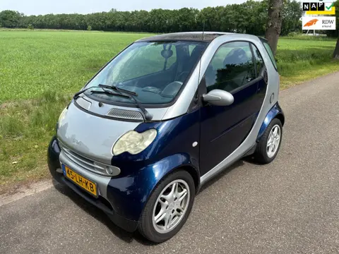 Smart City-coupé Smart & passion Airco/Automaat/Elektr ramen/Lichtmetaal