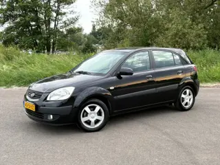 Kia Rio 1.6 CVVT X-ecutive Trekhaak Airco Climate Elektr Ramen
