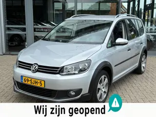 Volkswagen Touran 1.4 TSI Cross 7Persoons Climate Navi
