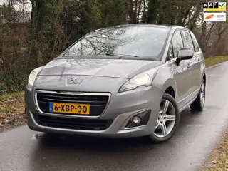 Peugeot 5008 1.6 THP Active 5p. | " 162.000 " KM NAP + Cruise + Navi |