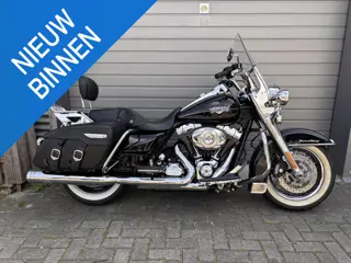 Harley Davidson 103 FLHRC Road King Classic 5HD Jekyll & Hide