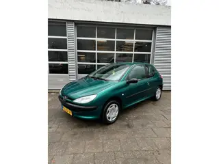 Peugeot 206 1.1 XN