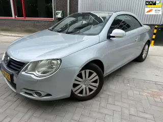 Volkswagen Eos 2.0-16v FSI