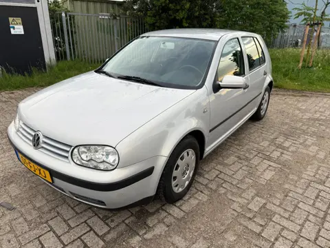 Volkswagen Golf 1.6 80KW Automaat |5deurs| Nwe APK