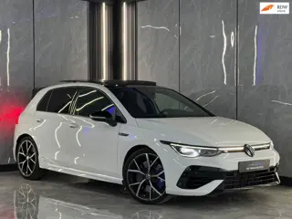 Volkswagen GOLF 2.0 TSI R 4Motion Pano | Harman&Kardon | IQ Light | Camera | Virtual Cocpit | Apple 