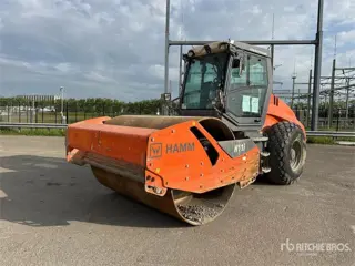Hamm H11 (bj 2017)