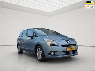 Peugeot 5008 1.6 ST Premiere 7p.