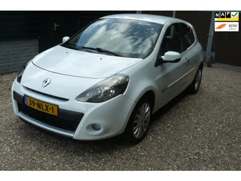Renault Clio 1.2 Collection NIEUWE APK 29-5-2027