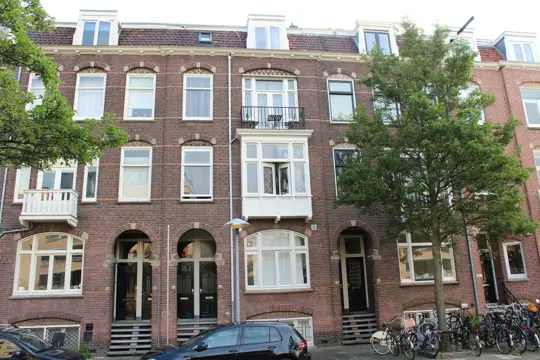 Woning aan de Justus van Effenstraat te Utrecht