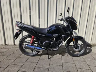 Honda CB 125 F (bj 2025)