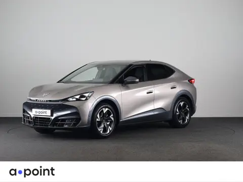 CUPRA Tavascan Business 82 kWh 282PK | Stuurverwarming | Side Assist | 19 Inch | Achteruitrijcamera 