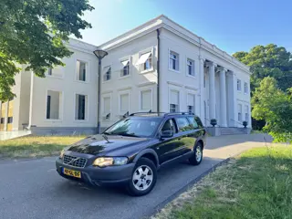 Volvo V70 Cross Country ( 2X! ) 2.4 T AUT, MOOI BRUIN METALLIC !