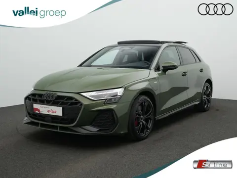 Audi A3 Sportback 45 TFSI e S edition Competition / S-Line | Panoramadak | Matrix LED | Elektrische 