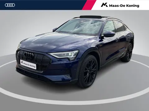 Audi e-tron Sportback 55 quattro Advanced 95 kWh 300kW/408PK · Panoramadak · Leder · Luchtvering · C