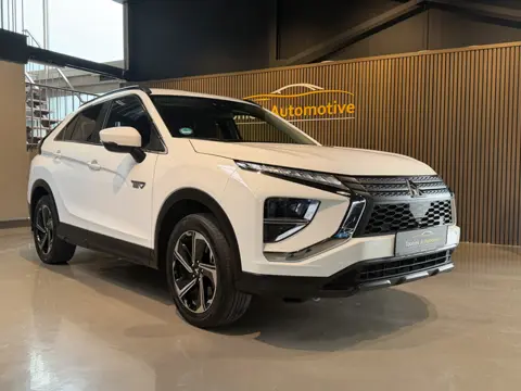 Mitsubishi Eclipse Cross 2.4 PHEV Instyle Adaptive Cruise control |