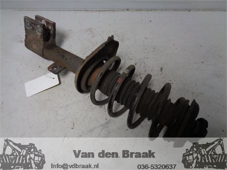 Peugeot 3008 1.6 THP 2009-2016 Veerpoot links voor