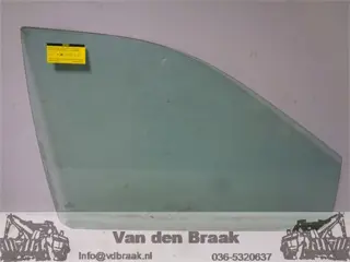 Chrysler Voyager 2004-2008 Portierruit rechts voor