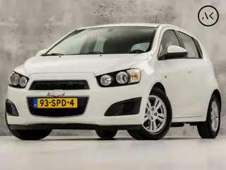 Chevrolet Aveo 1.2 LT (SCHERM, CAMERA, AIRCO, CRUISE, SPORTSTOELEN, PARKEERSENSOREN, NIEUWE APK, NIE