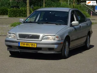 Volvo S40 1.8 Luxury AUTOMAAT LEER/AIRCO/APK 06-2027