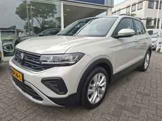 Volkswagen T-CROSS 1.0 TSI Life Edition navigatie / stoelverwarming / 3 stuks op vooraad !