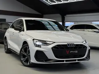 Audi A3 Sportback 35 TFSI S-Line CarPlay Camera Facelift