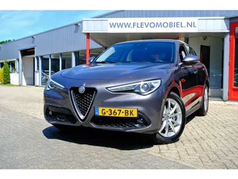 Alfa Romeo Stelvio 2.2d 180pk Super Aut. Xenon|Clima|Navi|DAB+|Half Leder