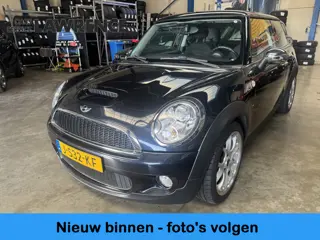 MINI 3-deurs 1.6 Cooper S | Automaat | Nieuwe ketting | netjes onderhouden | Astro Black | % Bovag O
